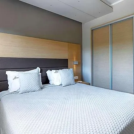 Kymothoe Elite Hotel
